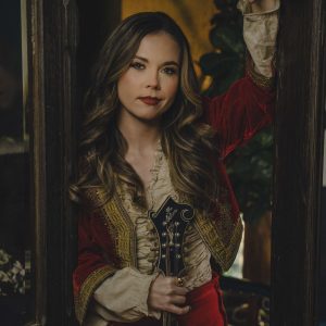 Sierra Hull - Square Web Size
